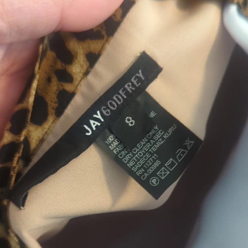 JAYGODFREY Brown and Black Long Sleeve V-Neck Cocktail Dress - Picture 12 of 12